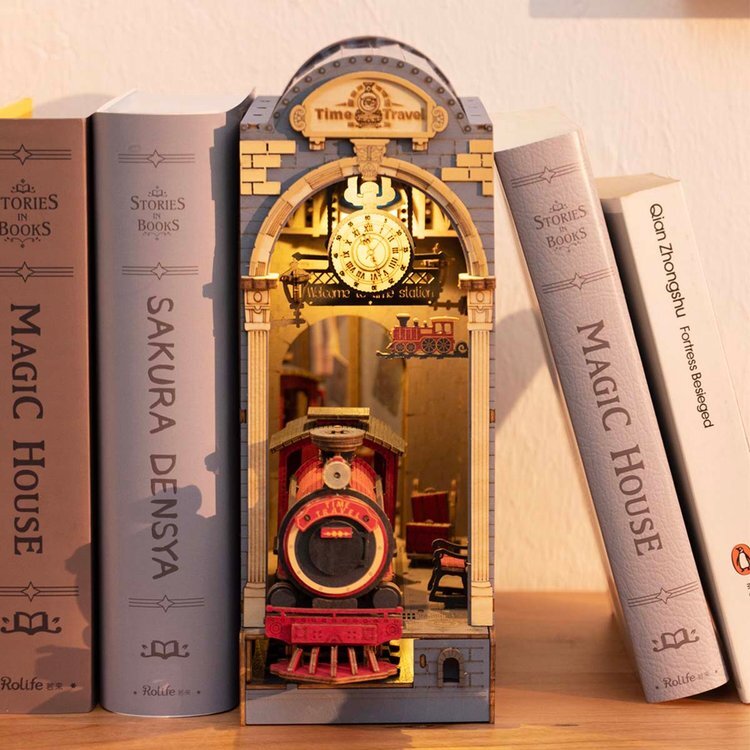📖Sakura Densya 3D Wooden DIY Book Nook-J